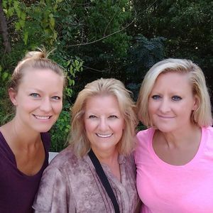 Meet your Posher, Holly